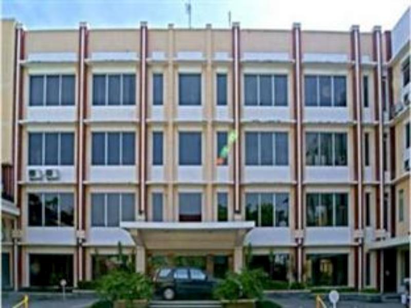 Karlita Hotel Tegal מראה חיצוני תמונה
